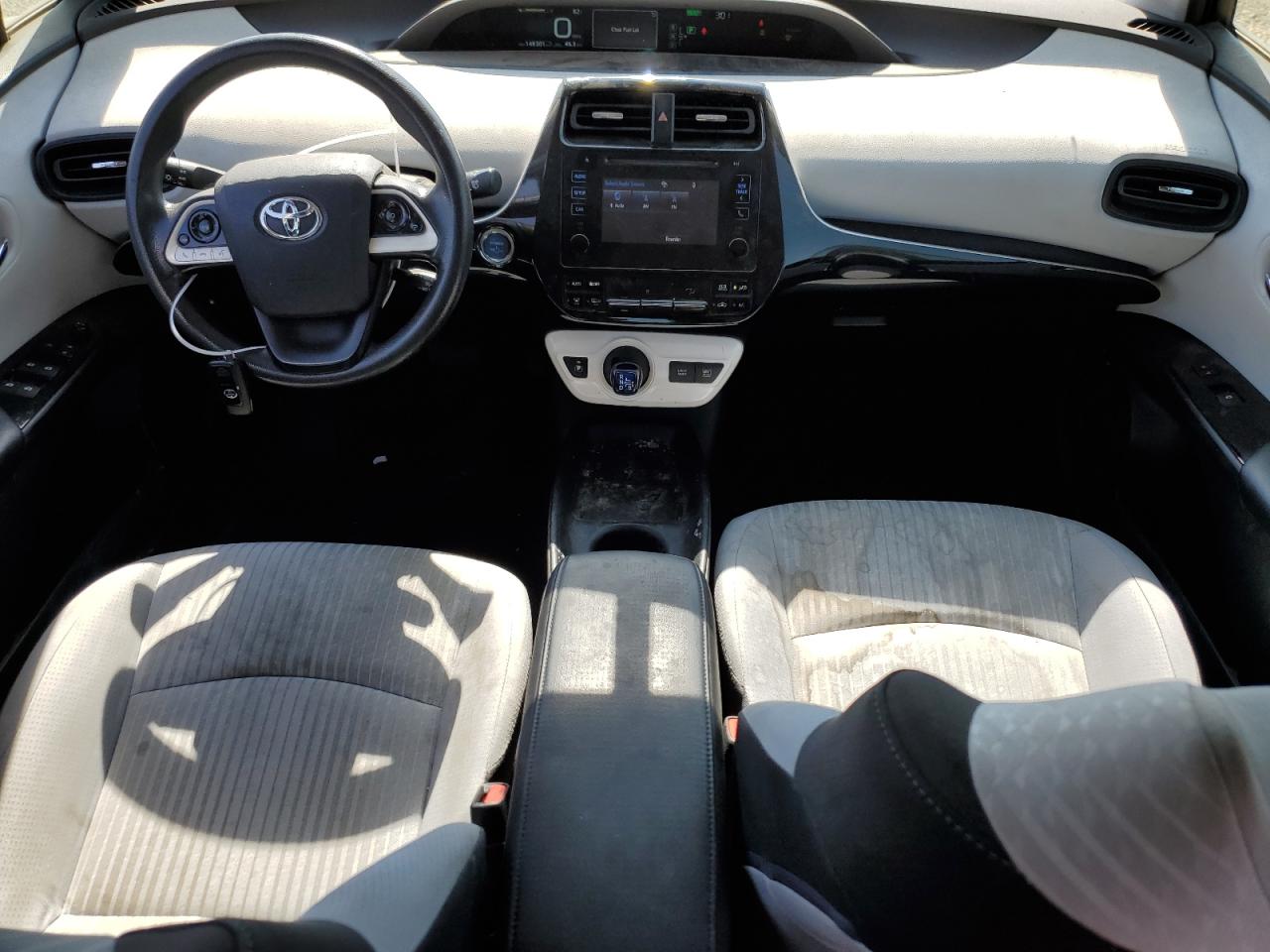 2016 Toyota Prius - Image 8