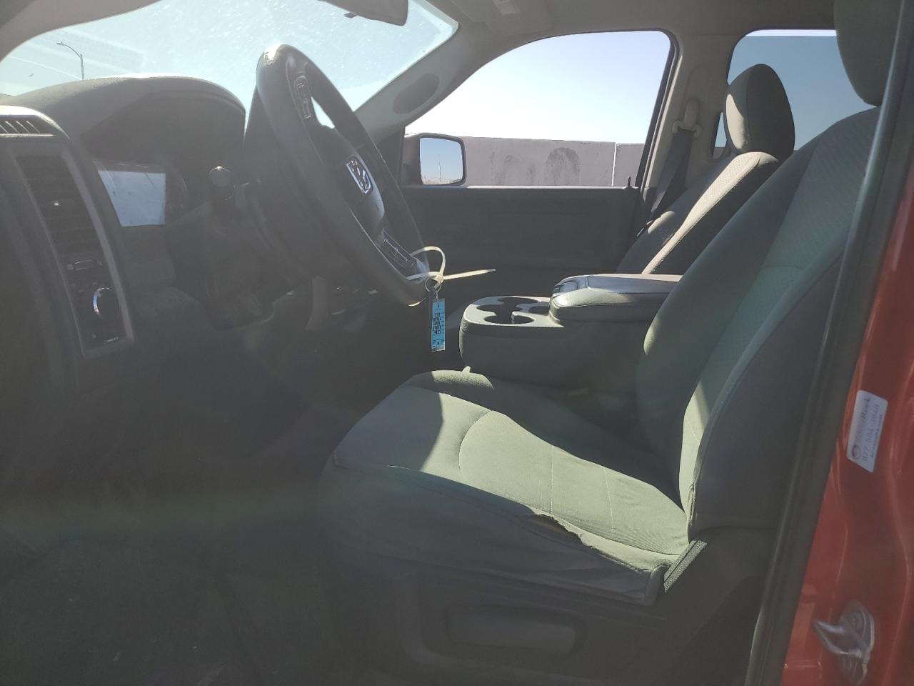2016 RAM 1500 - Image 7