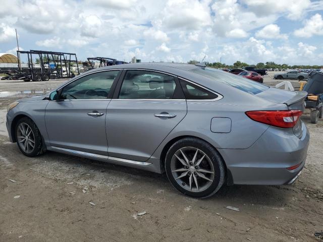 Sedans HYUNDAI SONATA 2015 Srebrny