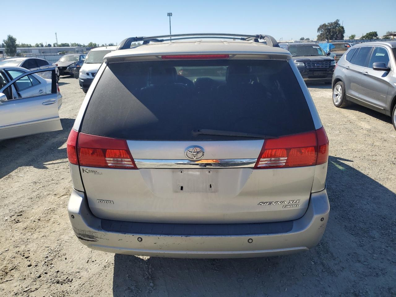 5TDZA22C14S068432 2004 Toyota Sienna Xle