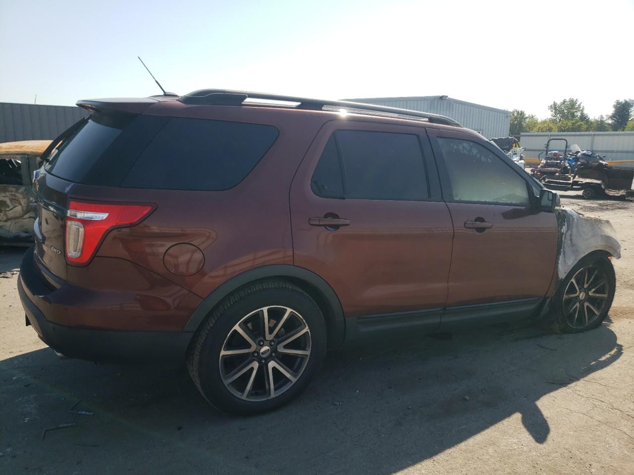 2015 Ford Explorer - Image 3