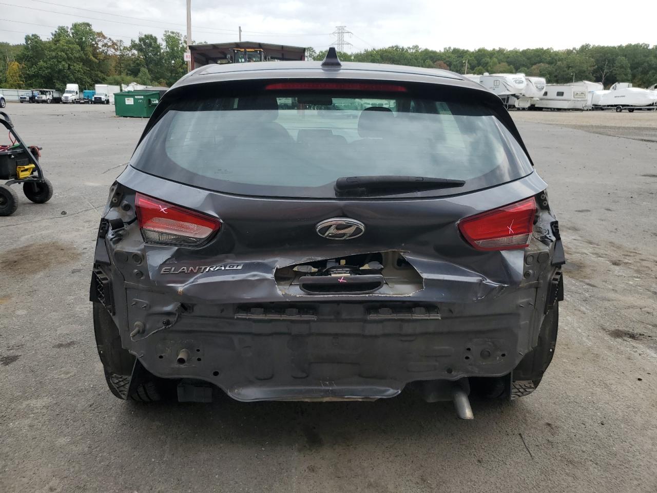 2019 Hyundai Elantra Gt VIN: KMHH35LE1KU117673 Lot: 73005714