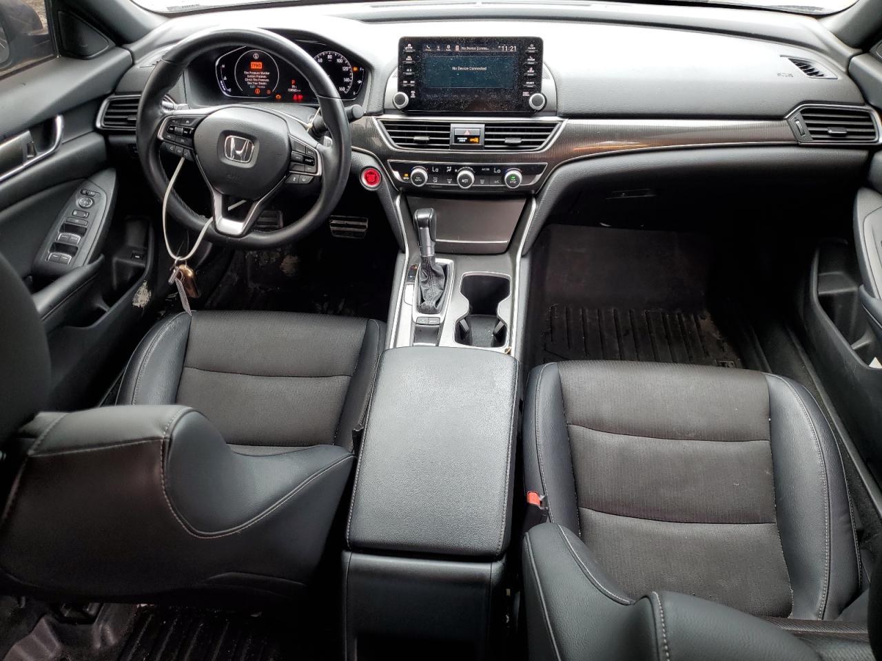 1HGCV1F31JA164019 2018 Honda Accord Sport