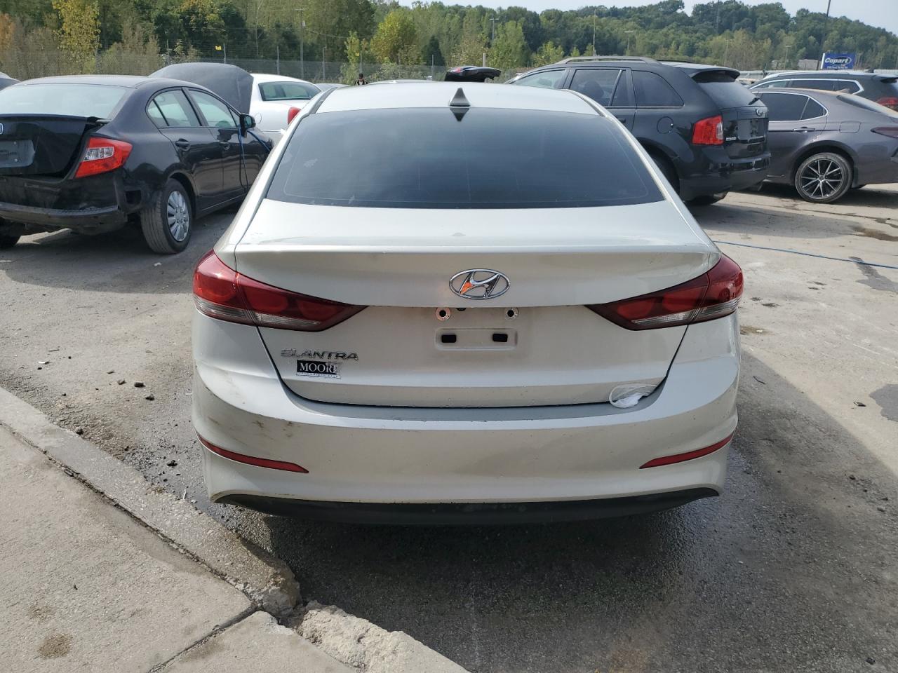 KMHD84LF1JU473493 2018 Hyundai Elantra Sel