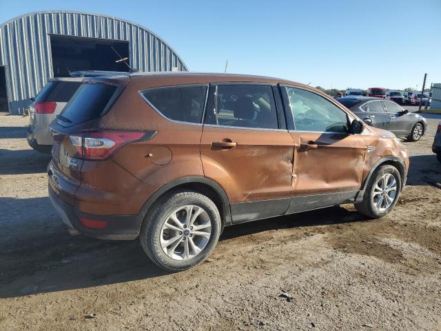 Parquets FORD ESCAPE 2017 Brązowy