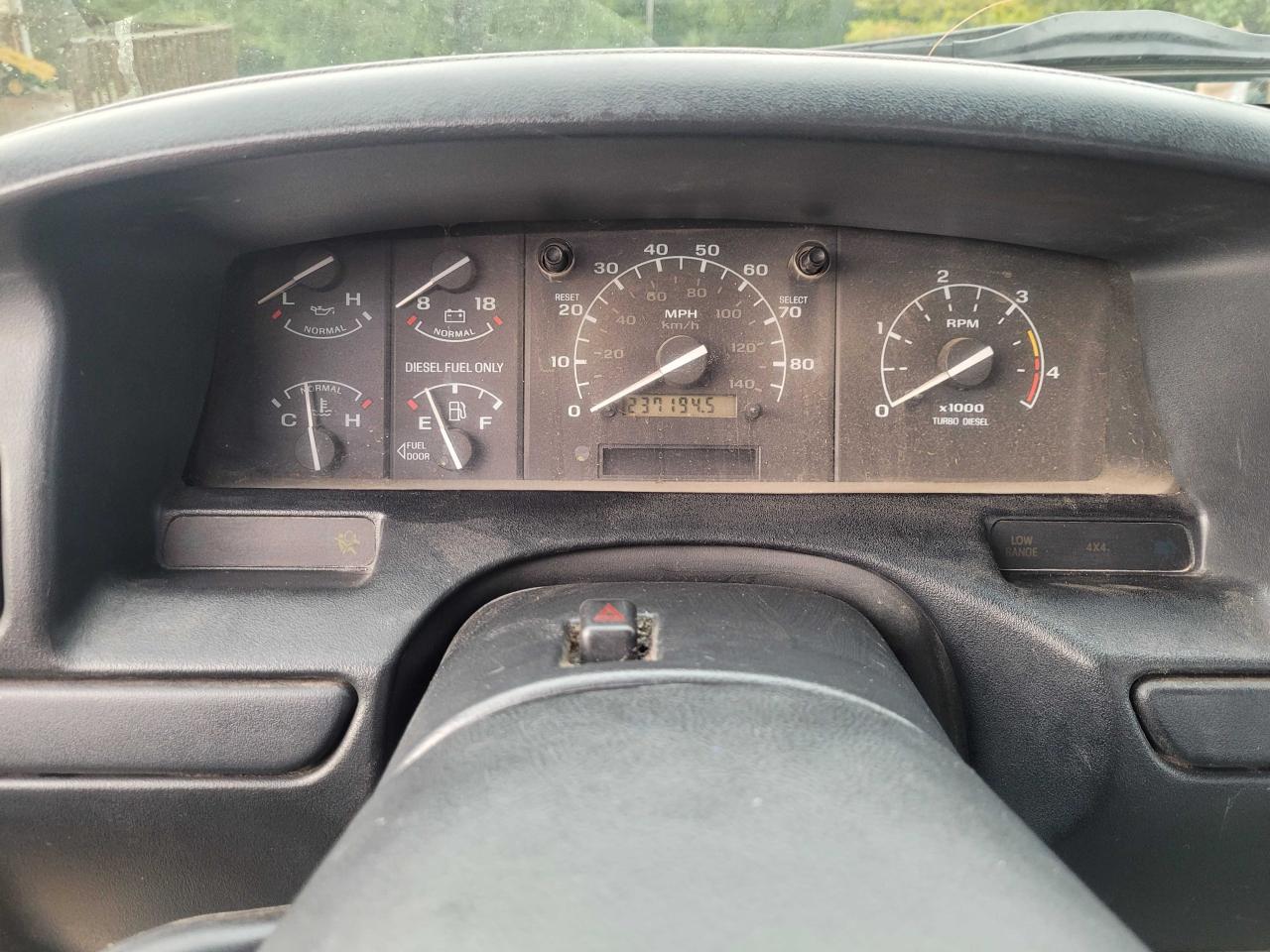 3FTHF26F2VMA27004 1997 Ford F250