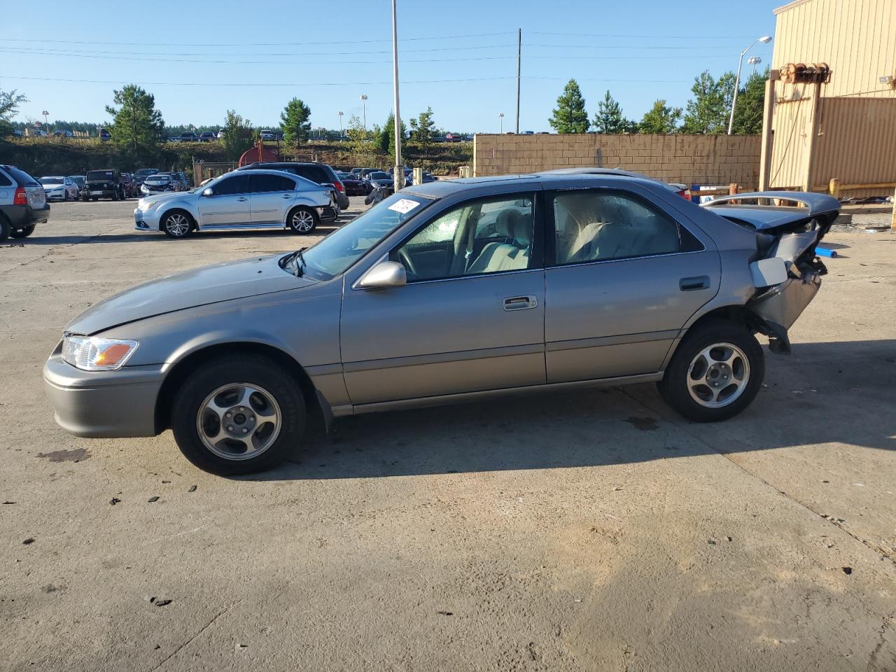 2000 Toyota Camry - Image 1