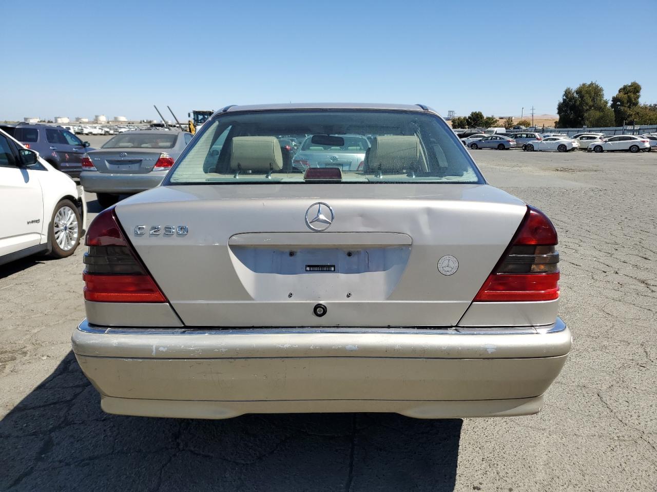 WDBHA23G4WA564563 1998 Mercedes-Benz C 230