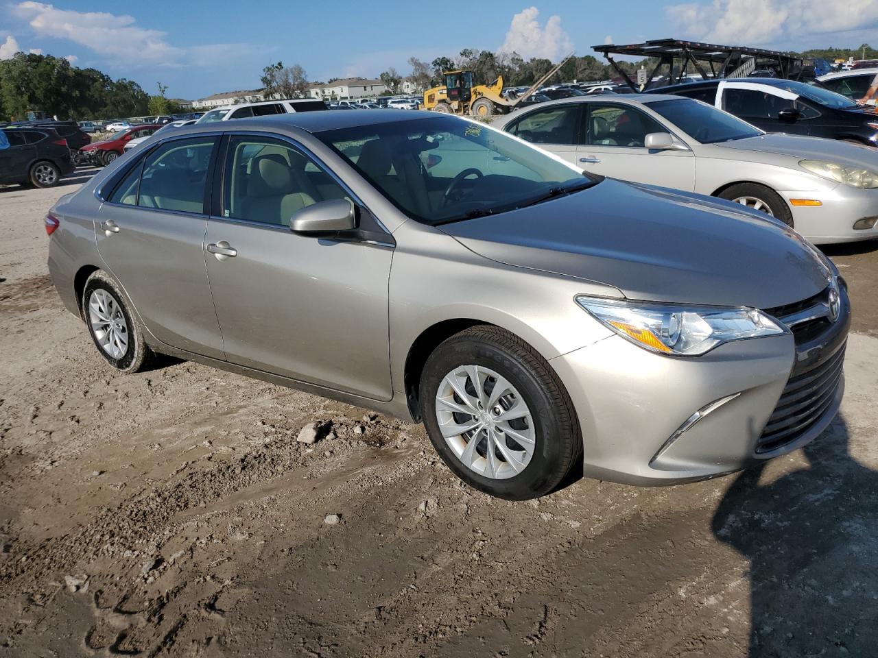 2015 Toyota Camry - Image 4