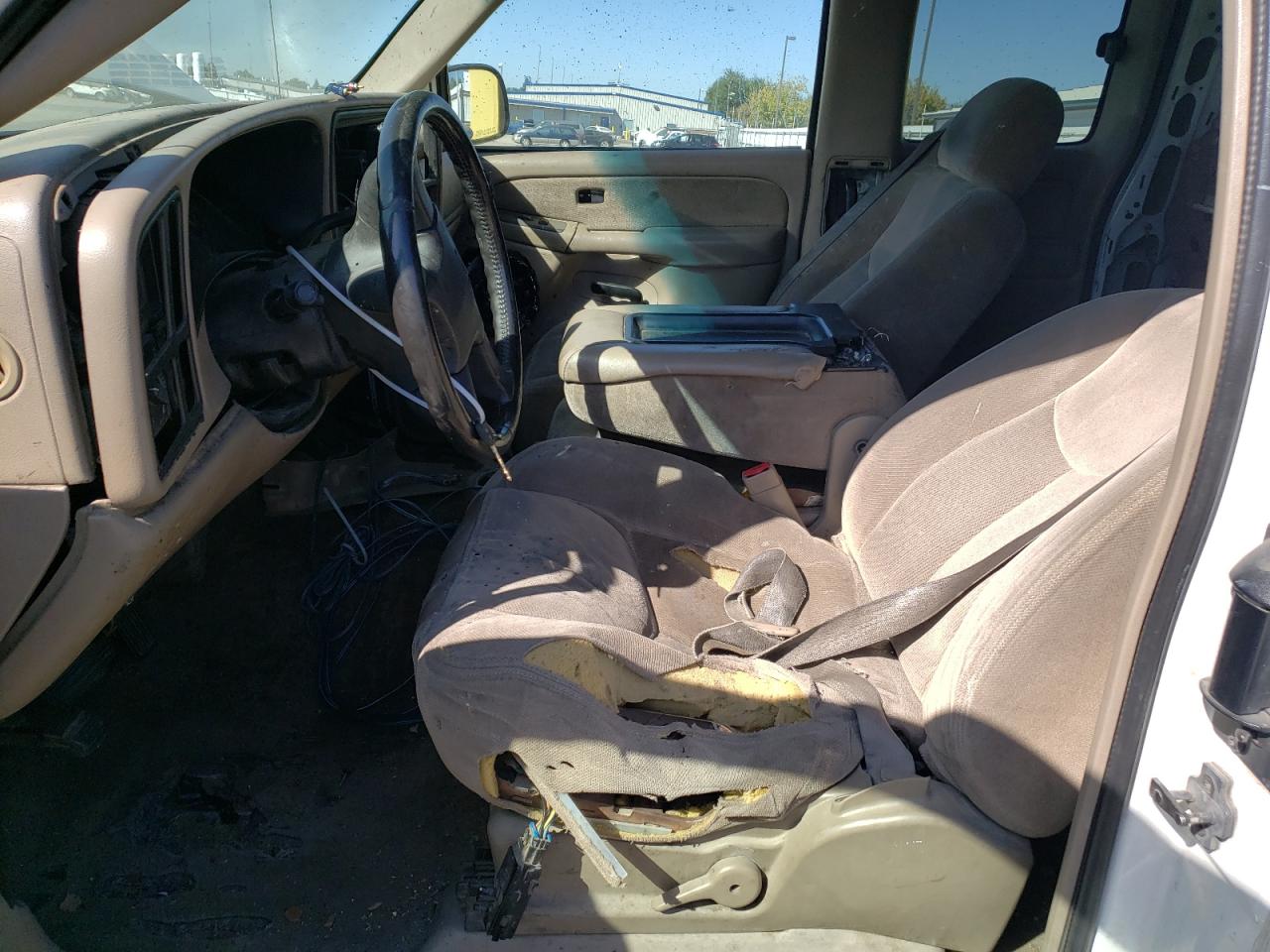 2003 GMC Sierra - Image 7