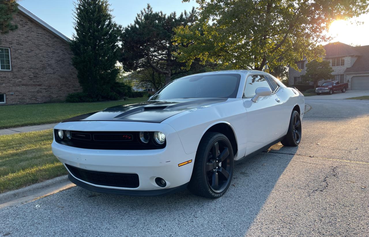 2C3CDZBT8HH508614 2017 DODGE CHALLENGER - Image 2