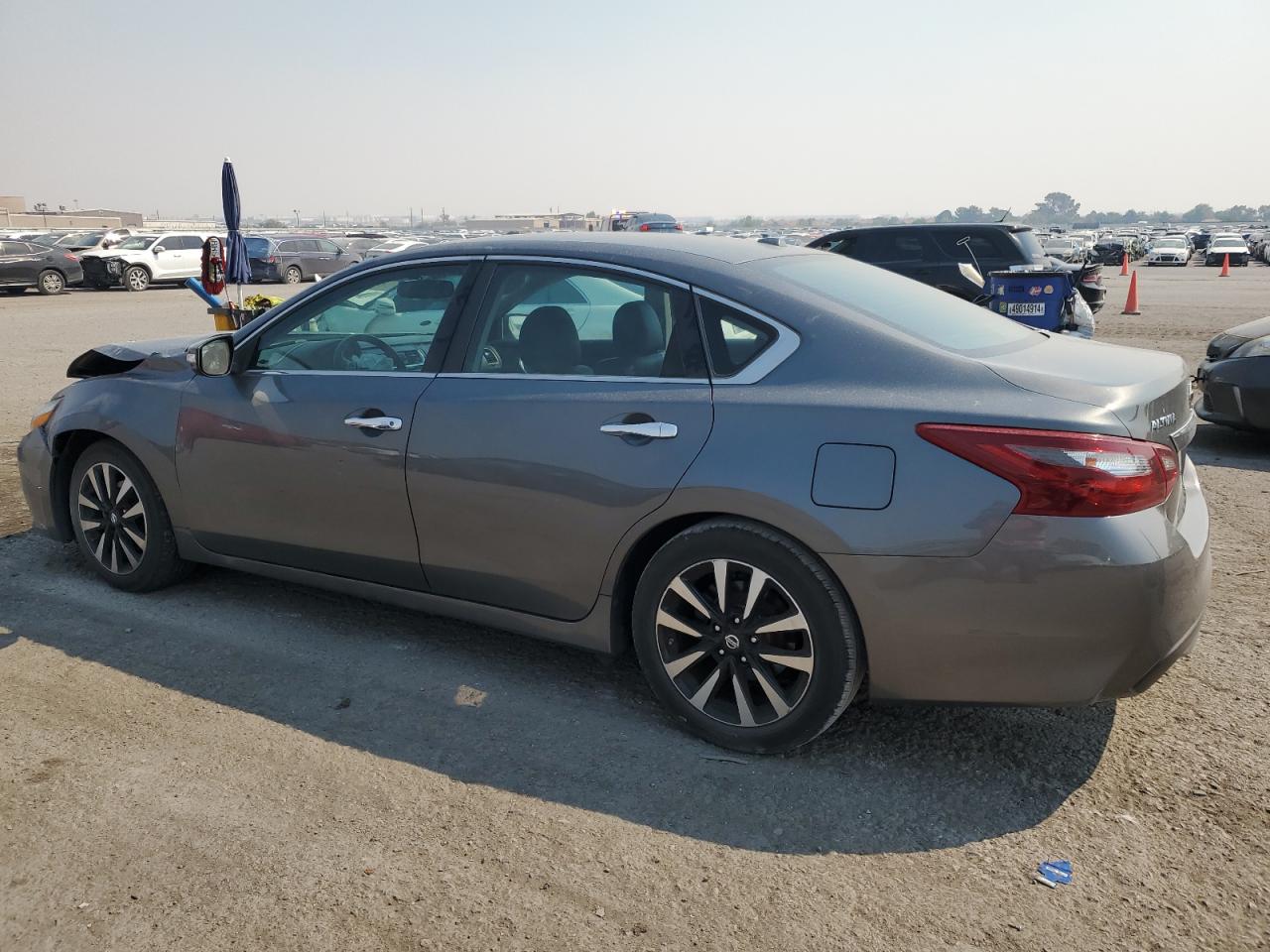 2018 Nissan Altima - Image 2