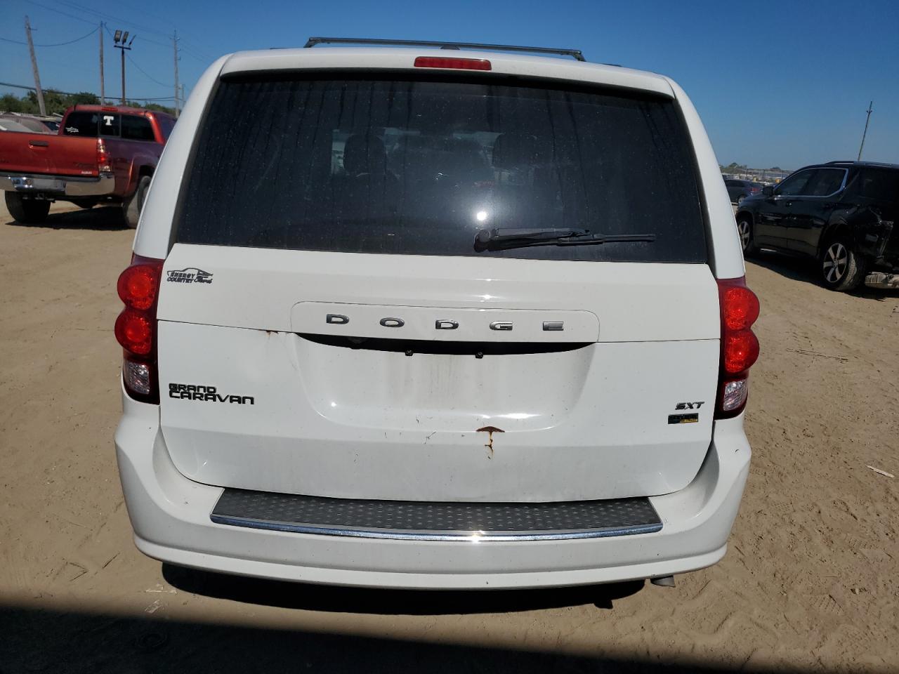 2018 Dodge Grand Caravan Sxt VIN: 2C4RDGCGXJR264346 Lot: 71918754