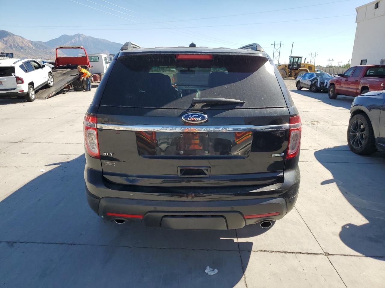 1FM5K8D83FGB96445 2015 Ford Explorer Xlt