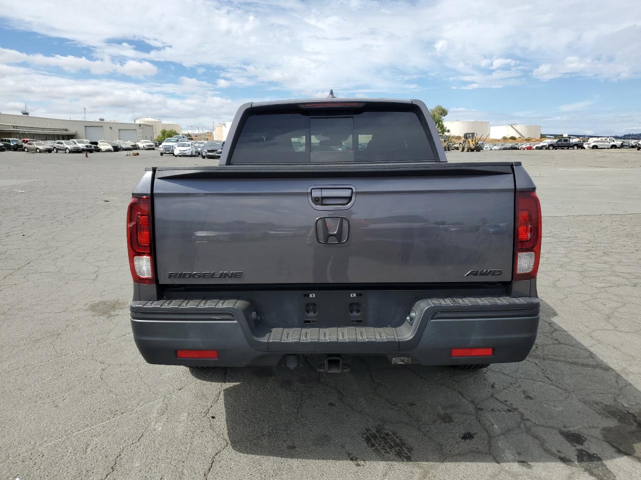 2020 Honda Ridgeline Rtl VIN: 5FPYK3F58LB015649 Lot: 71861464