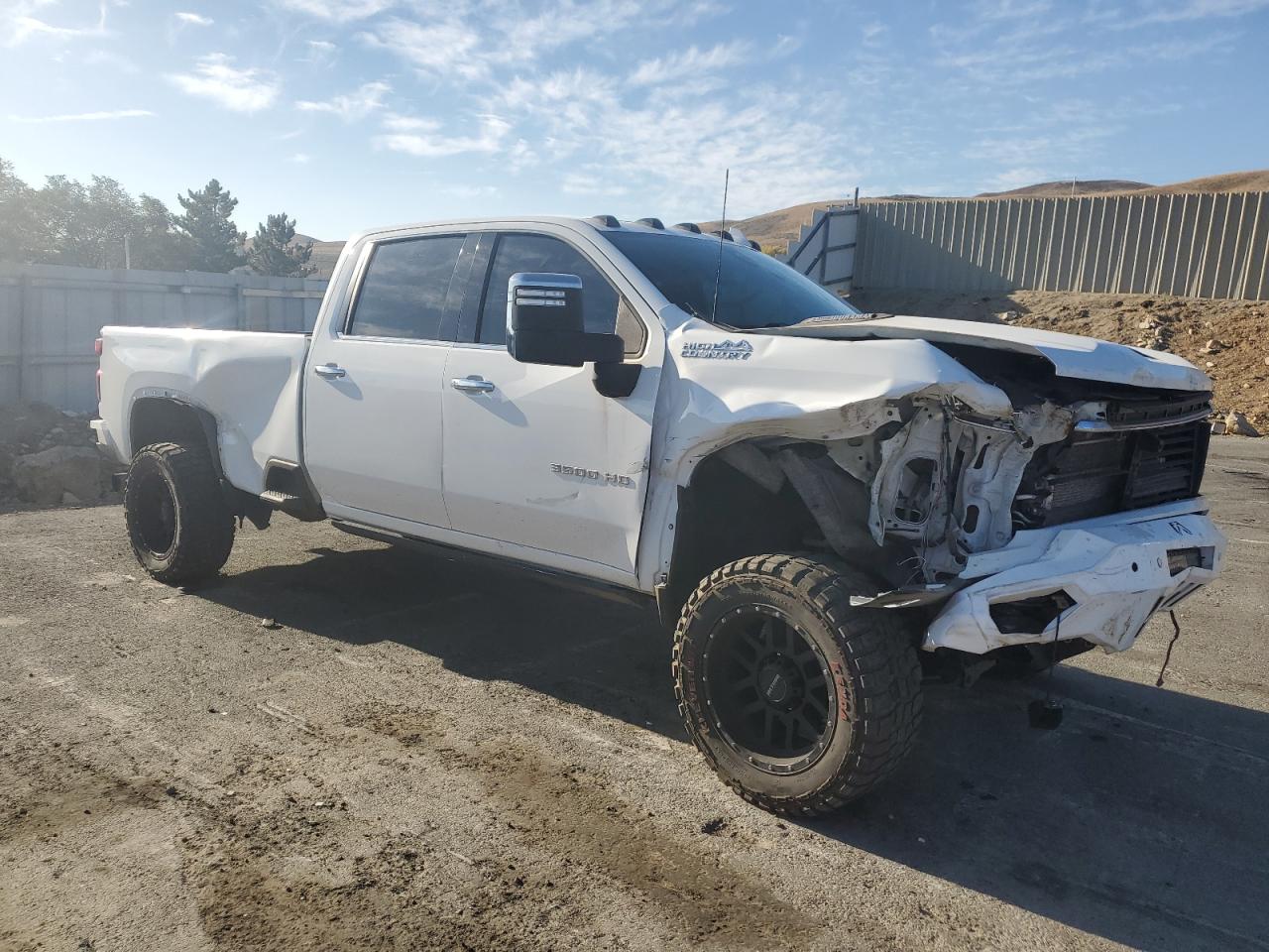 2022 Chevrolet Silverado K3500 High Country VIN: 1GC4YVEY7NF114457 Lot: 72628924