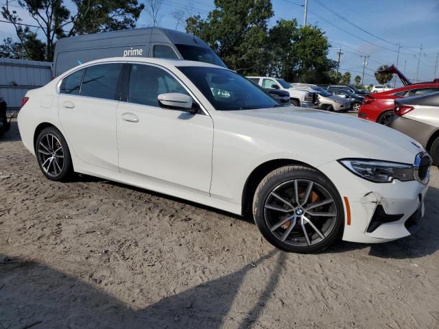 3MW5R7J07L8B09369 BMW 3 Series 330XI 4