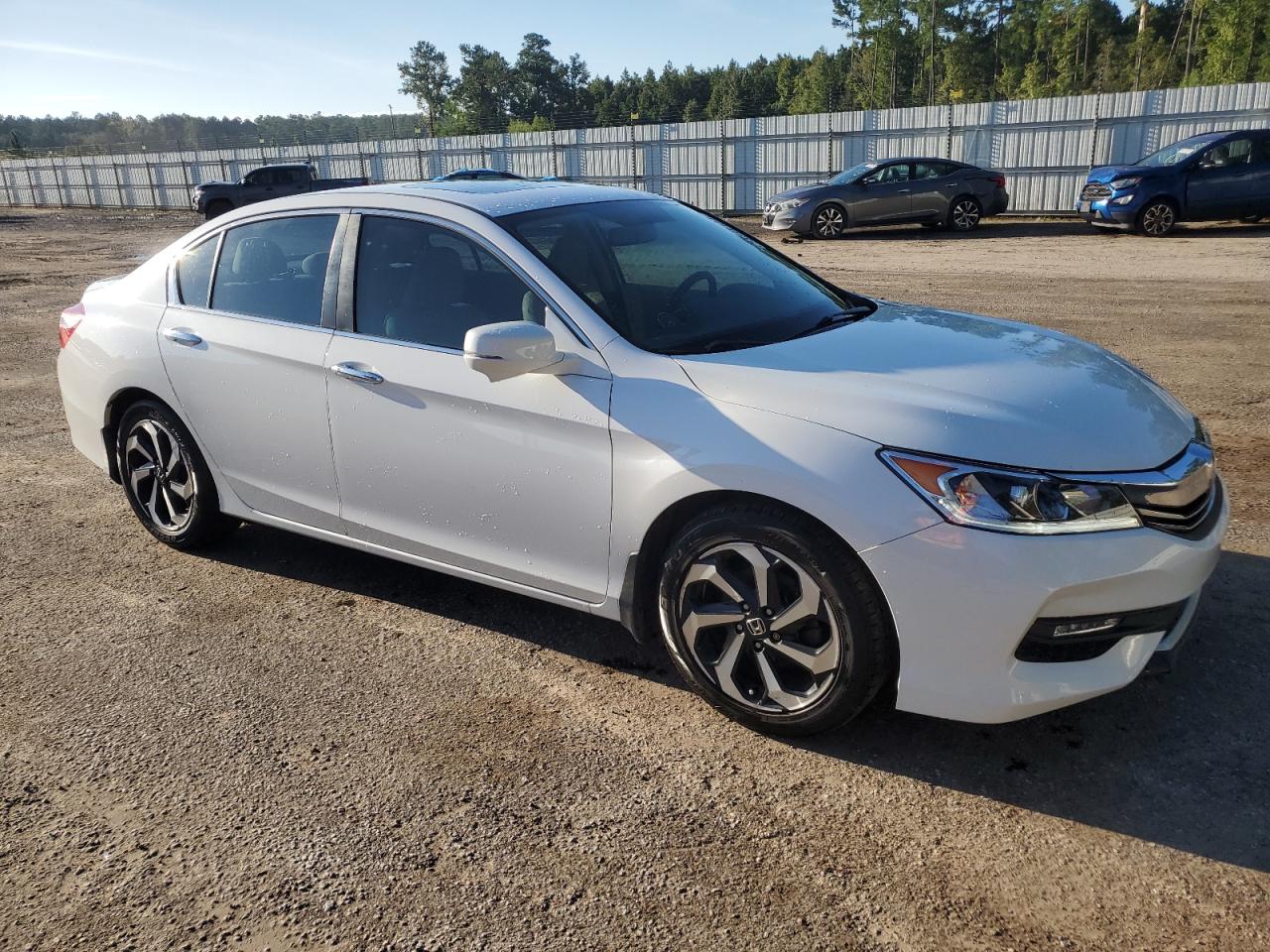 2016 Honda Accord - Image 4