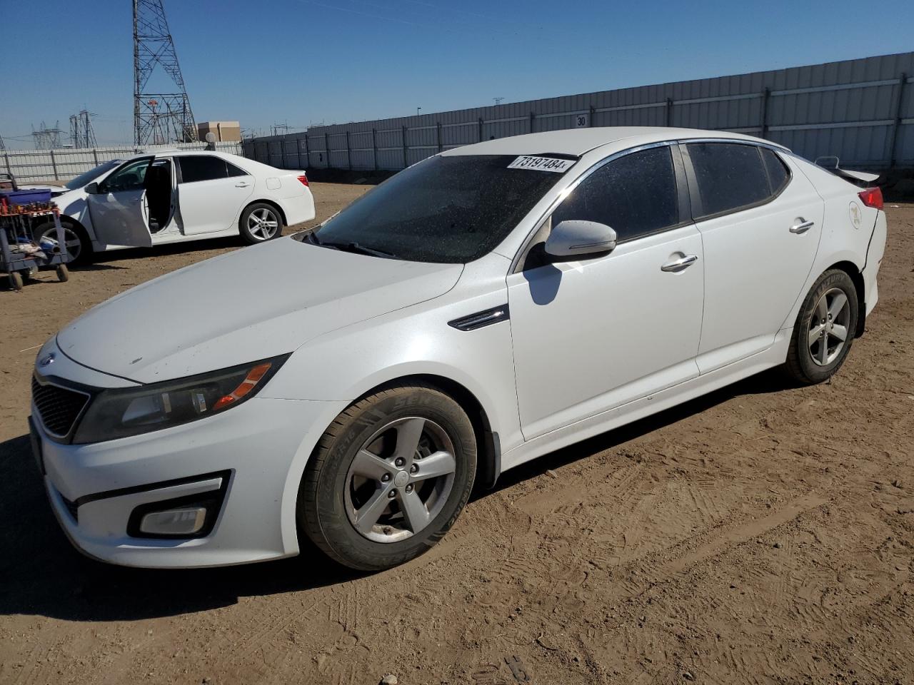 5XXGM4A73FG381095 2015 KIA OPTIMA - Image 1