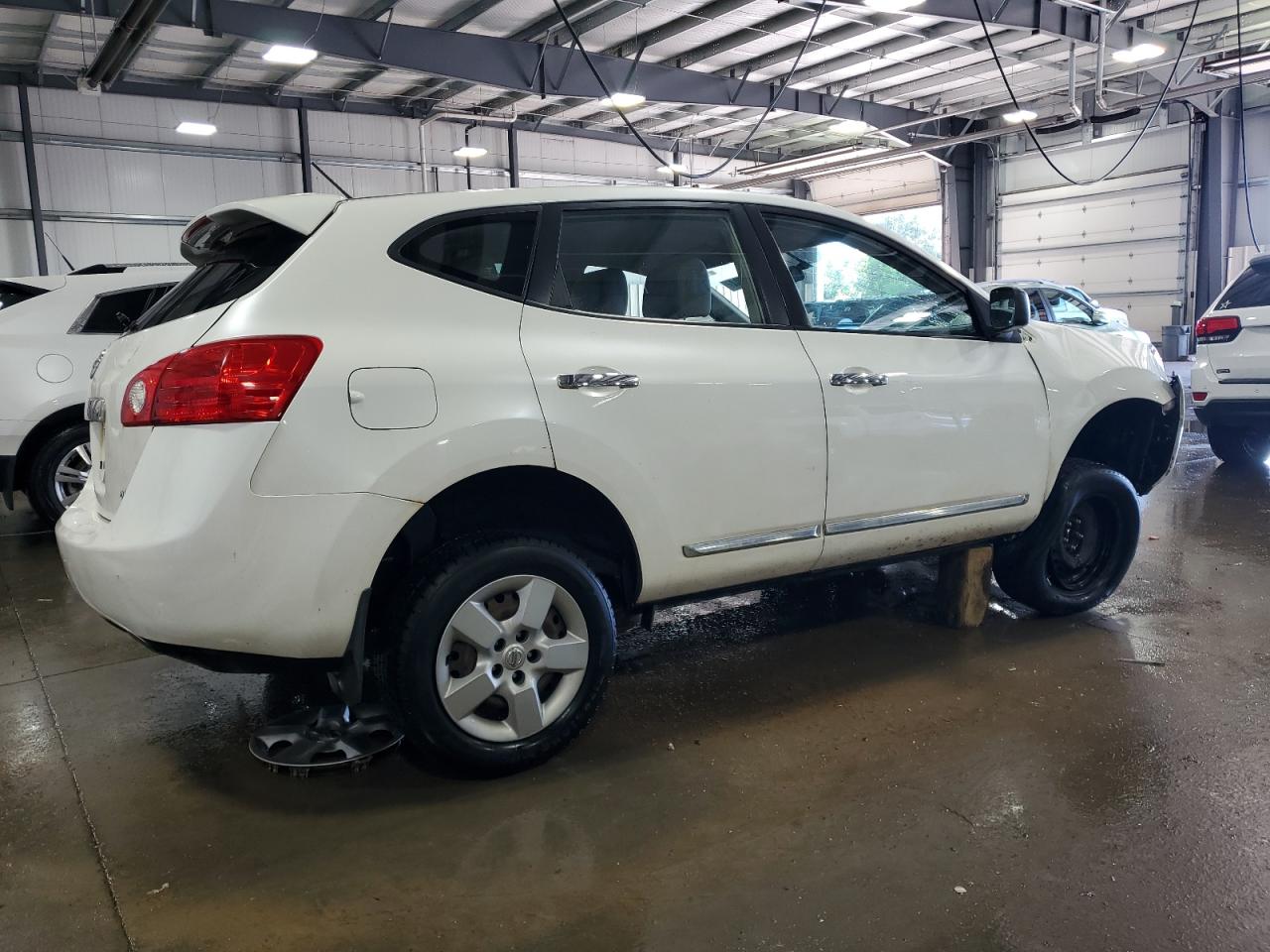 2012 Nissan Rogue - Image 3