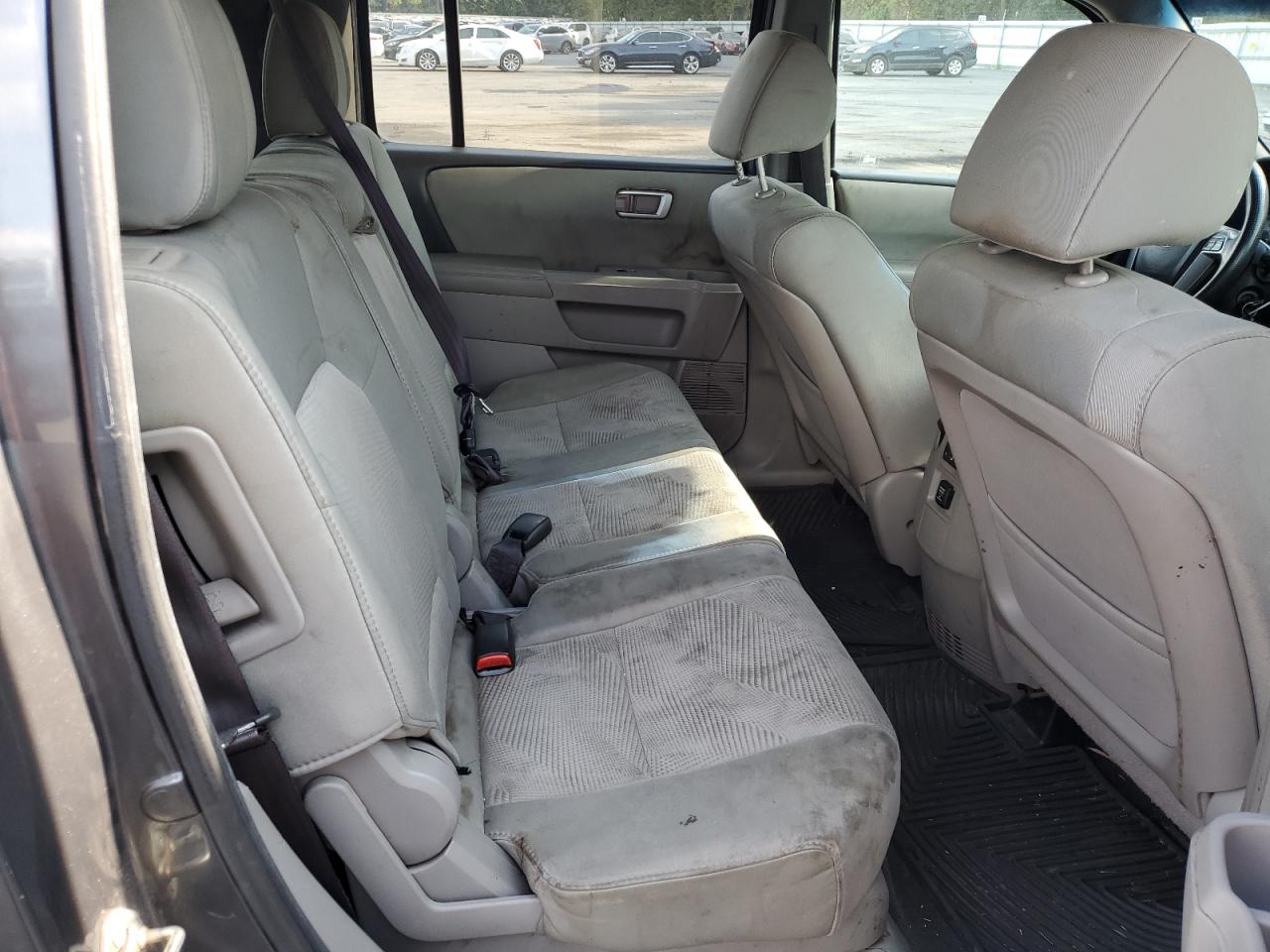 2012 Honda Pilot Lx VIN: 5FNYF4H24CB027108 Lot: 71768484