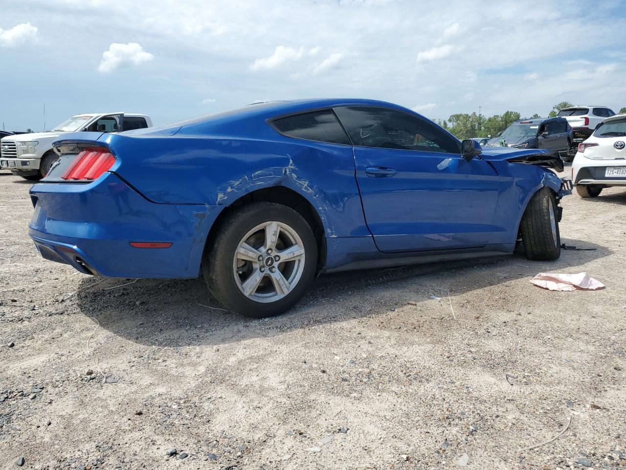 2017 Ford Mustang - Image 3