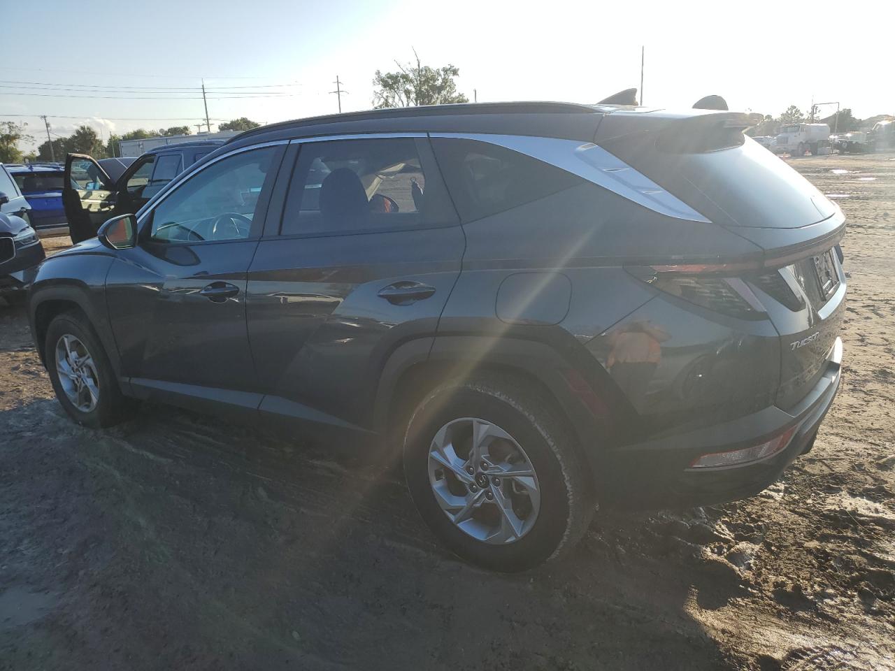 2023 Hyundai Tucson - Image 2