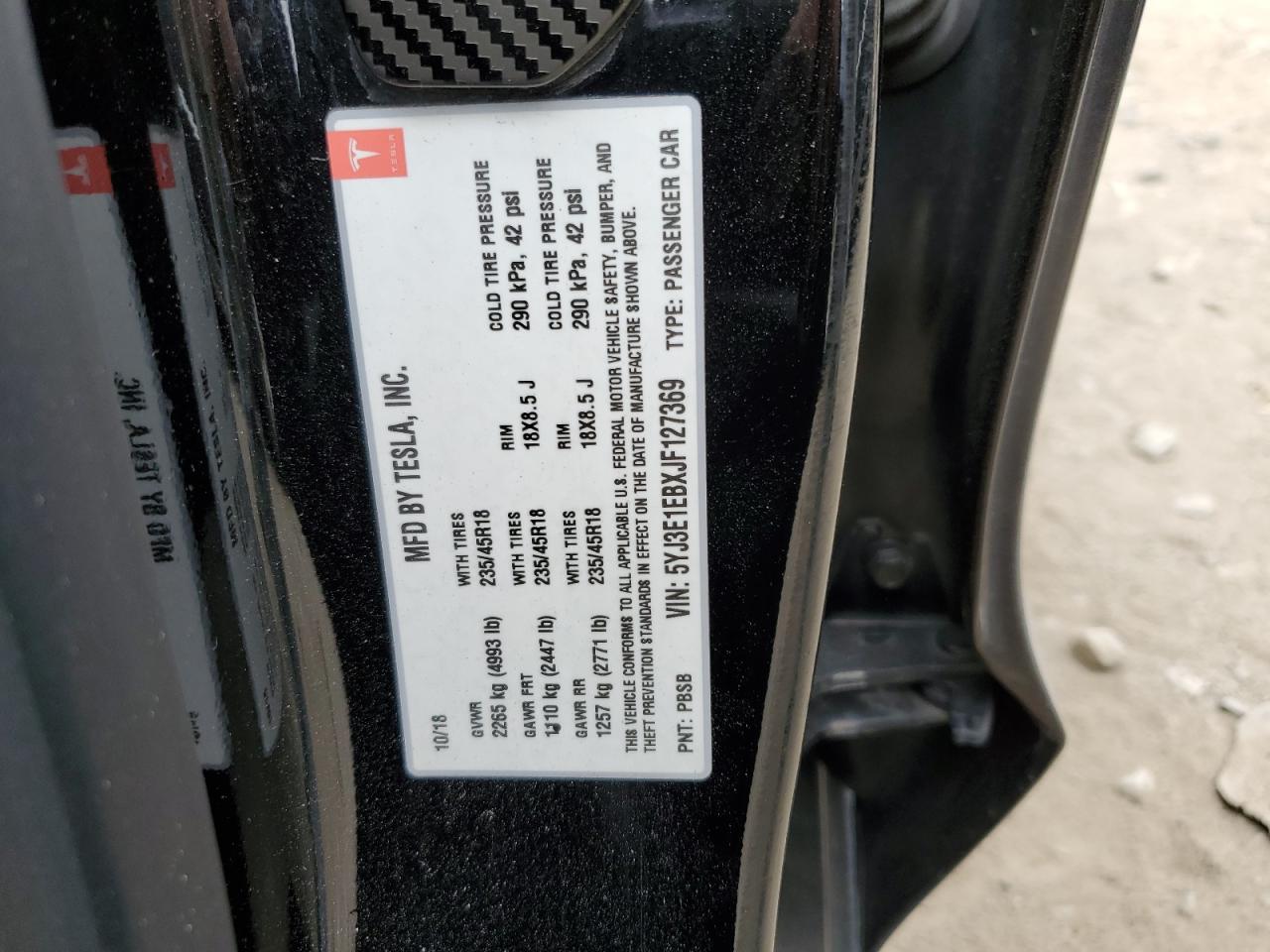 5YJ3E1EBXJF127369 2018 Tesla Model 3