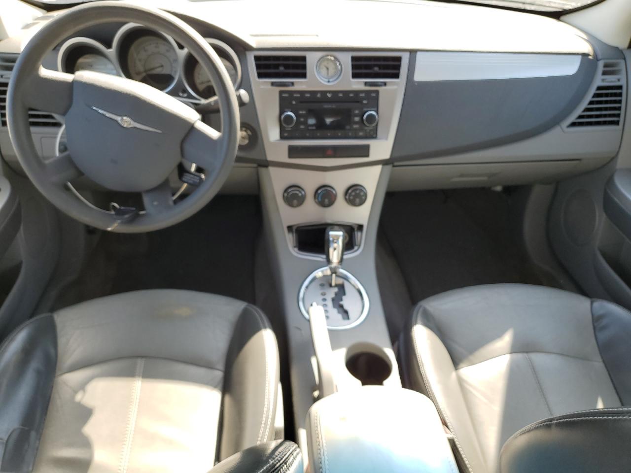 2008 Chrysler Sebring - Image 8