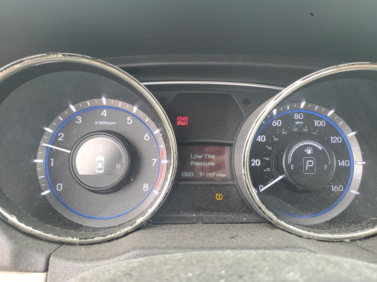 2013 Hyundai Sonata - Image 9