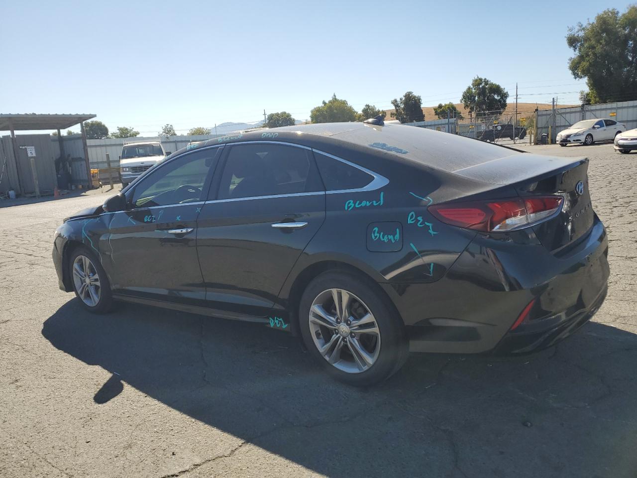 5NPE34AF7JH672942 2018 HYUNDAI SONATA - Image 2