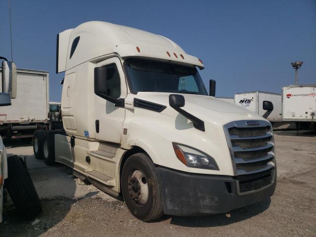 2018 Freightliner Cascadia 126 