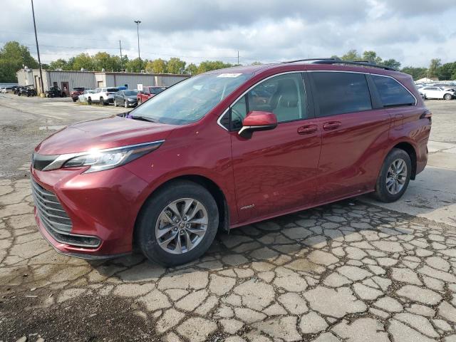 2021 Toyota Sienna Le