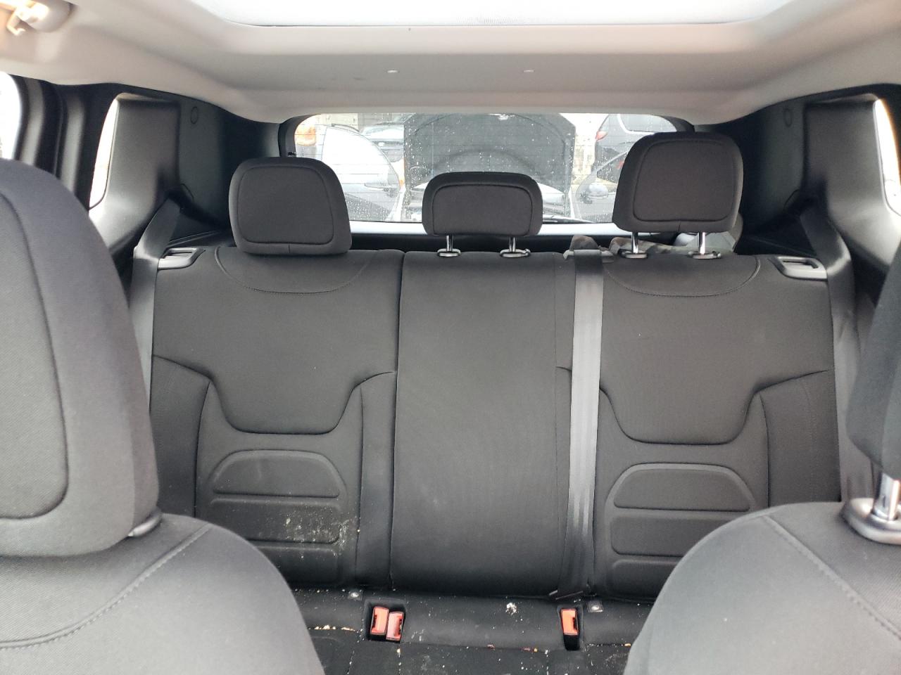 ZACCJABB0JPH14611 2018 Jeep Renegade Latitude