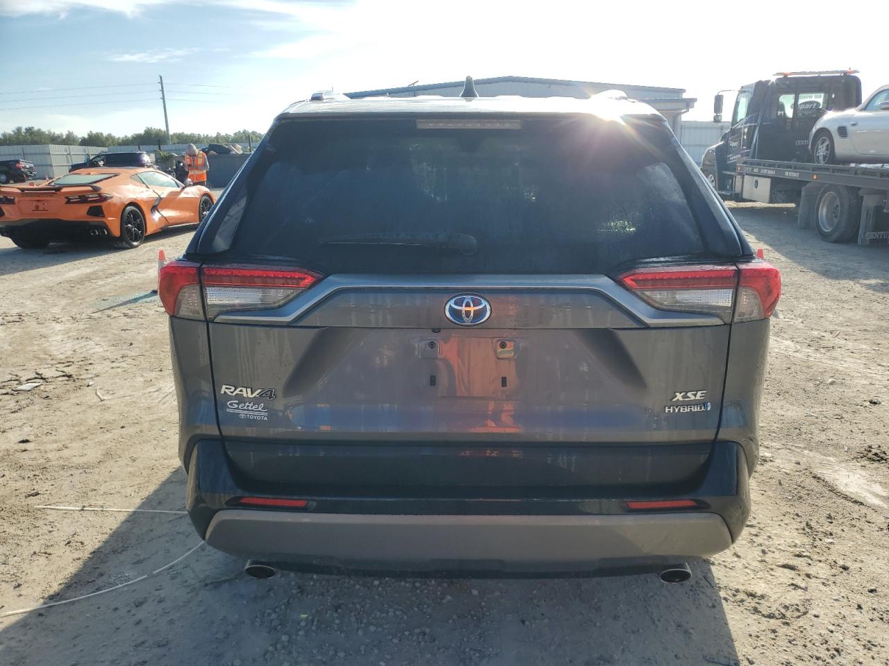 2021 Toyota Rav4 Xse VIN: 4T3E6RFV9MU060386 Lot: 73852604