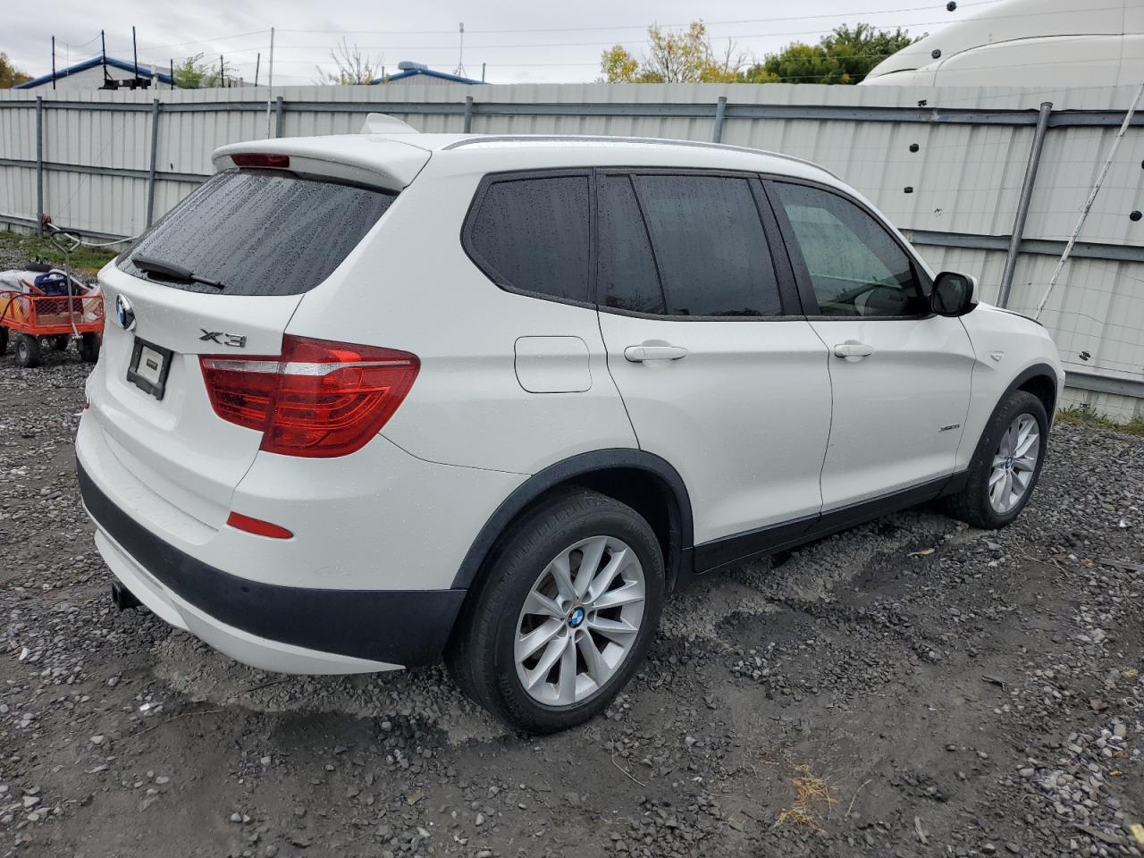 VIN 5UXWX9C5XE0D36300 2014 BMW X3 no.3