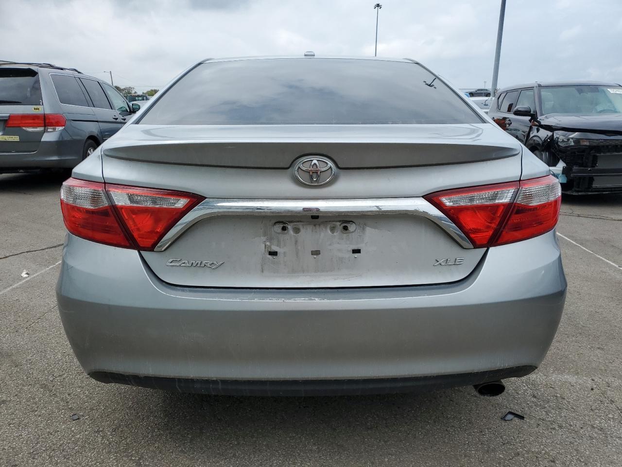 4T1BF1FK0HU673618 2017 Toyota Camry Le