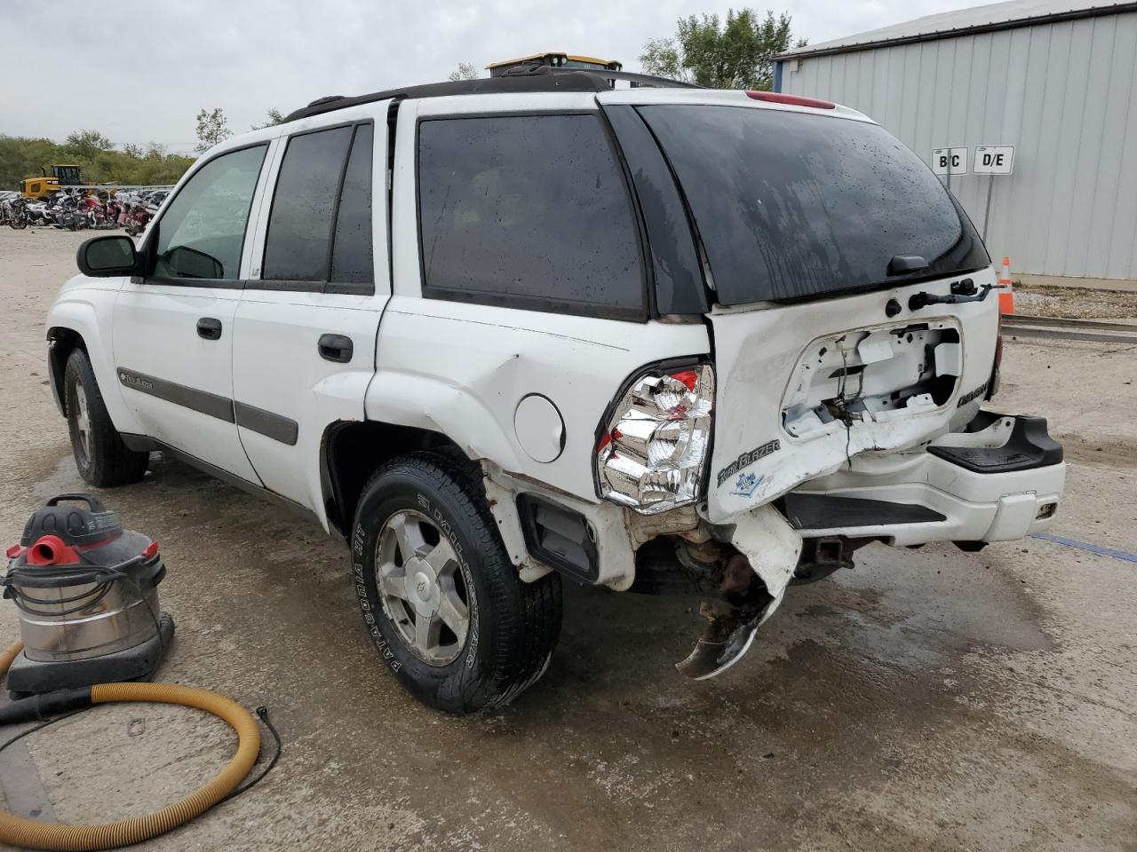 1GNDT13SX42327339 2004 Chevrolet Trailblazer Ls