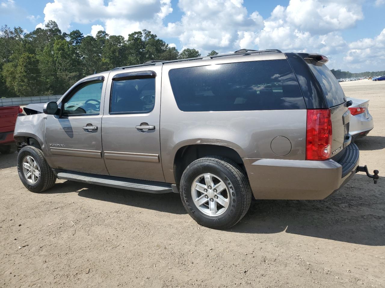 1GKS1HE04DR186564 2013 GMC Yukon Xl C1500 Sle