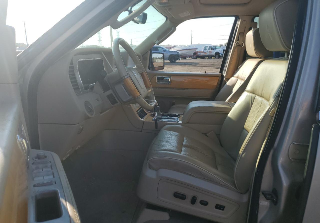 5LMFU28568LJ16669 2008 Lincoln Navigator