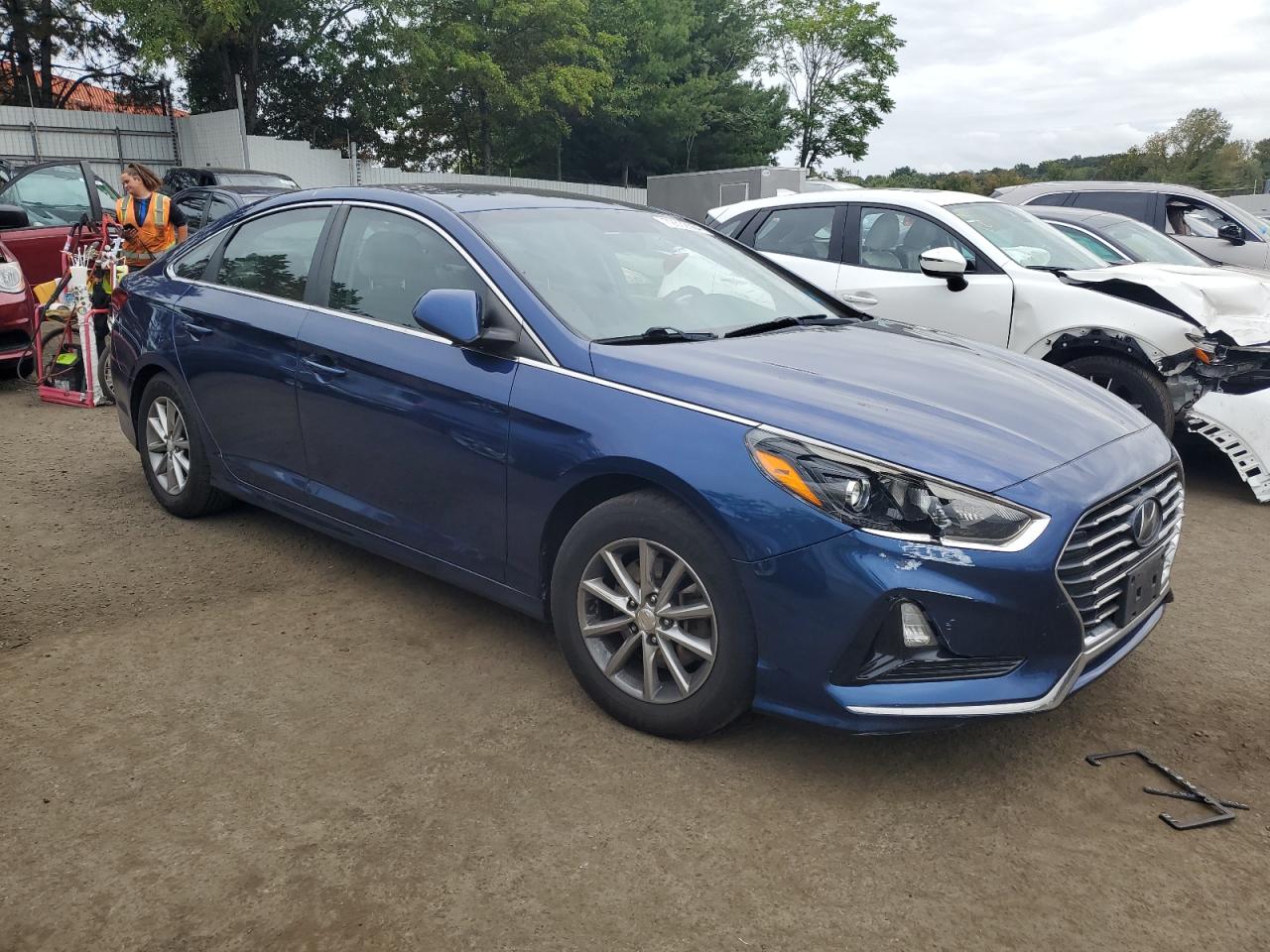 2018 Hyundai Sonata - Image 4
