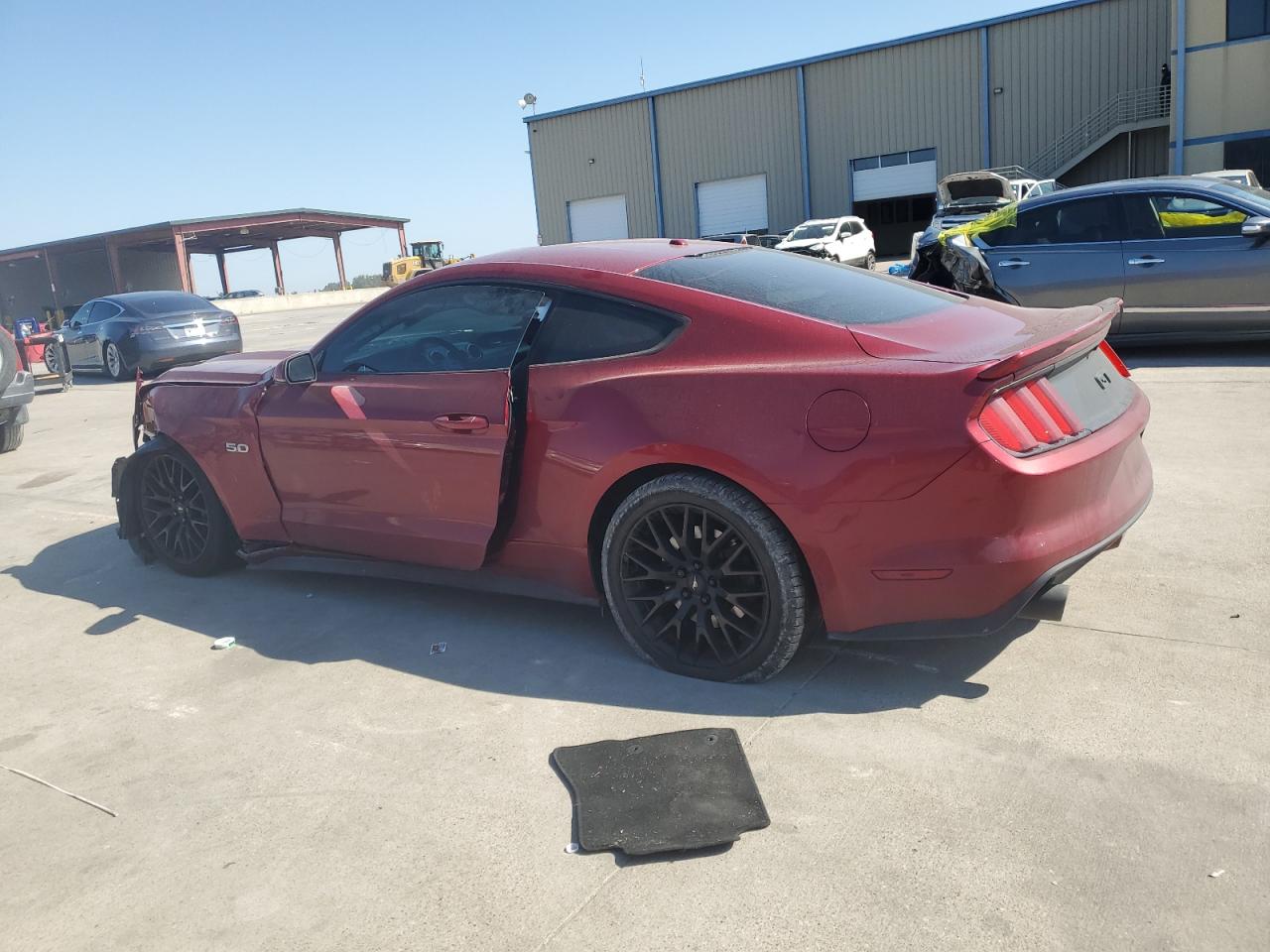 1FA6P8CF4F5413206 2015 FORD MUSTANG - Image 2