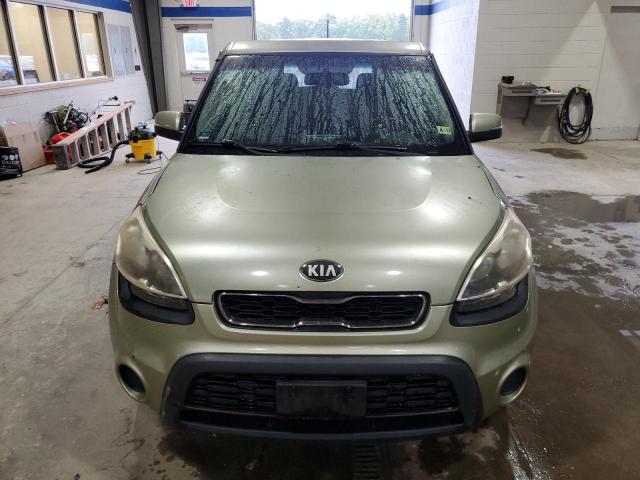  KIA SOUL 2013 Зелений