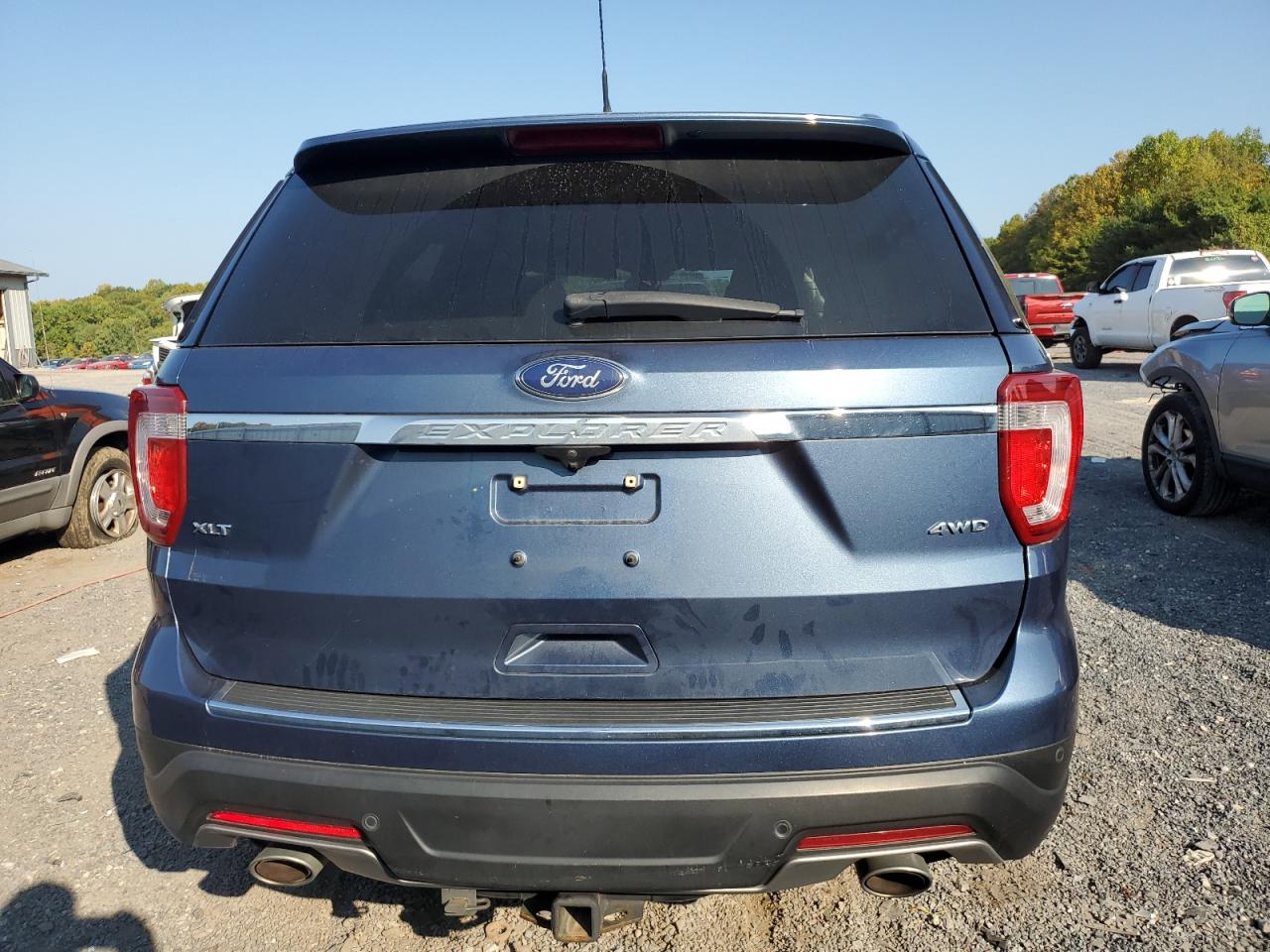 1FM5K8D83JGA40933 2018 Ford Explorer Xlt