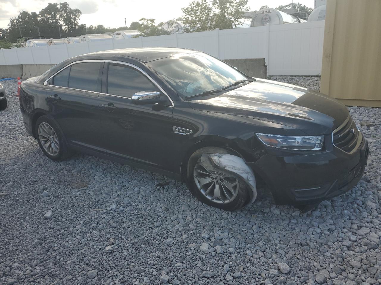 2017 Ford Taurus Limited VIN: 1FAHP2F85HG104371 Lot: 72026584