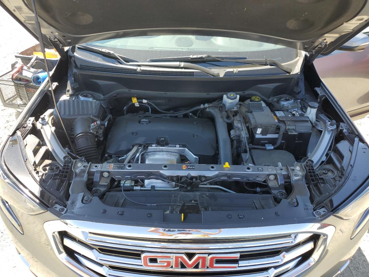 3GKALVEX7JL250990 2018 GMC Terrain Slt