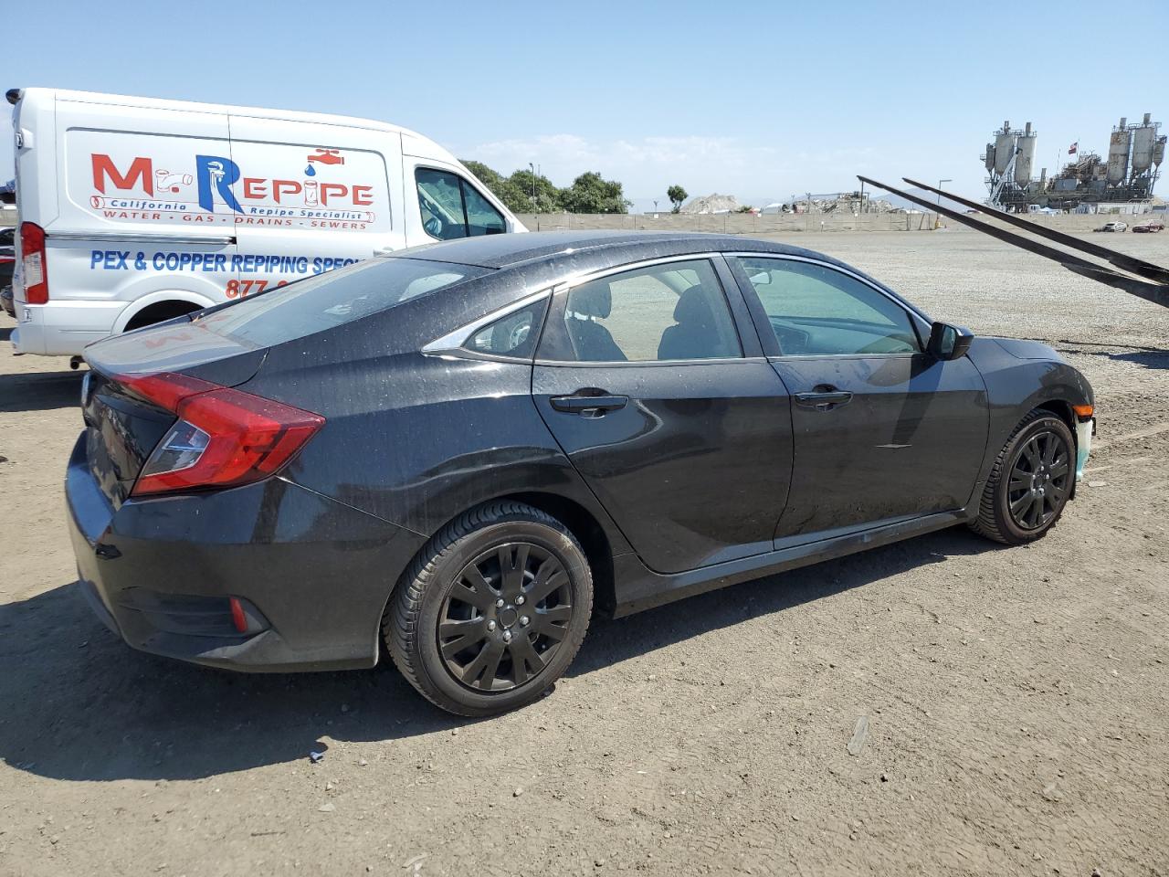 2018 Honda Civic Lx VIN: 2HGFC2F56JH565593 Lot: 69625604