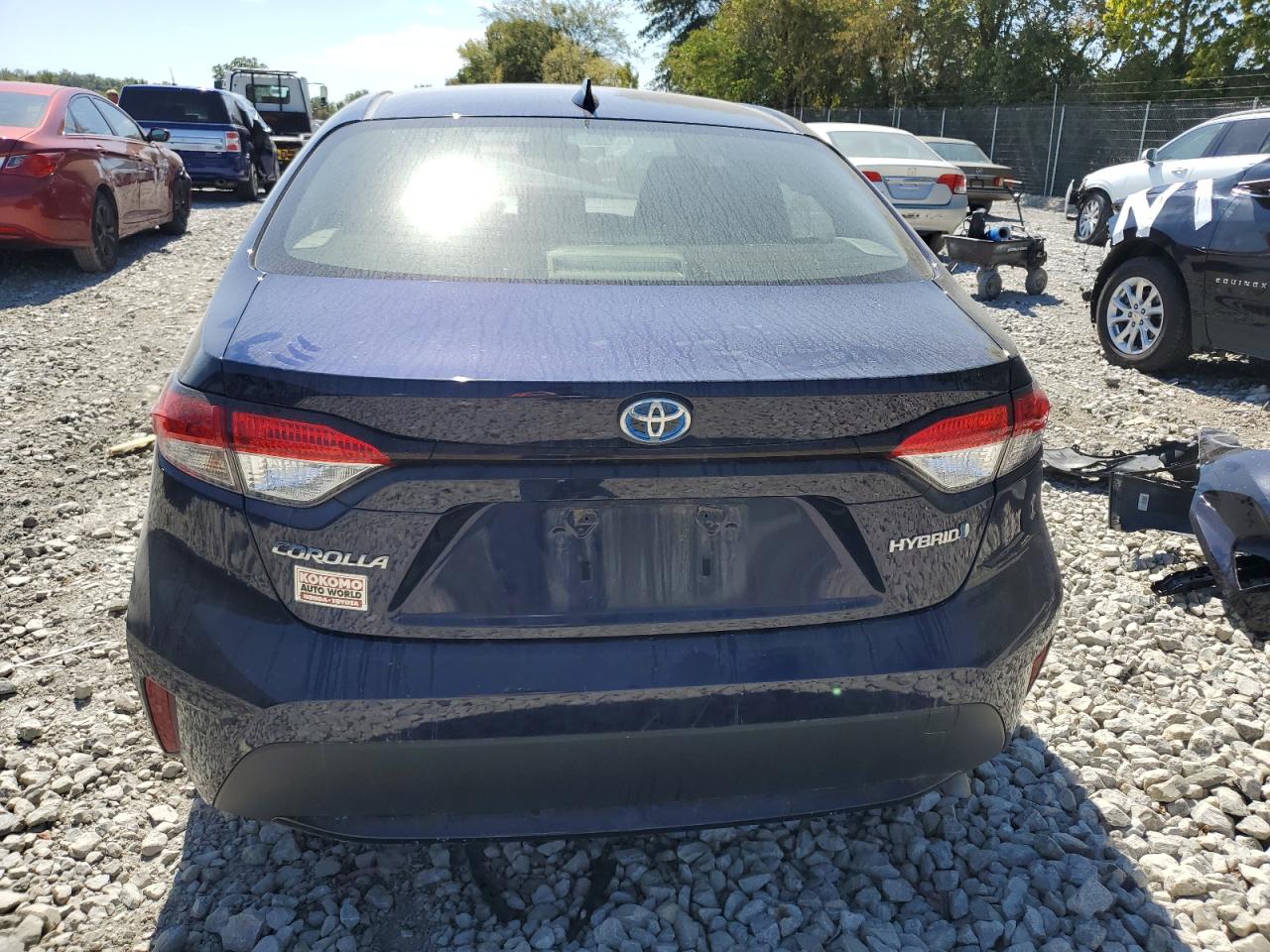 2022 Toyota Corolla Le VIN: JTDEAMDE4NJ047713 Lot: 71920754