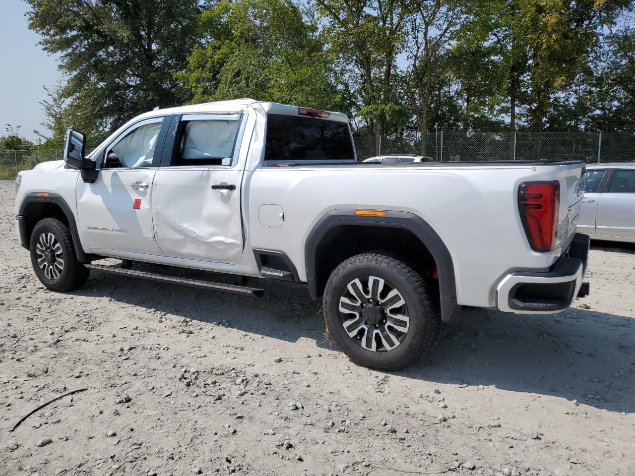 1GT49XEYXRF317227 2024 GMC Sierra K2500 Denali Ultimate