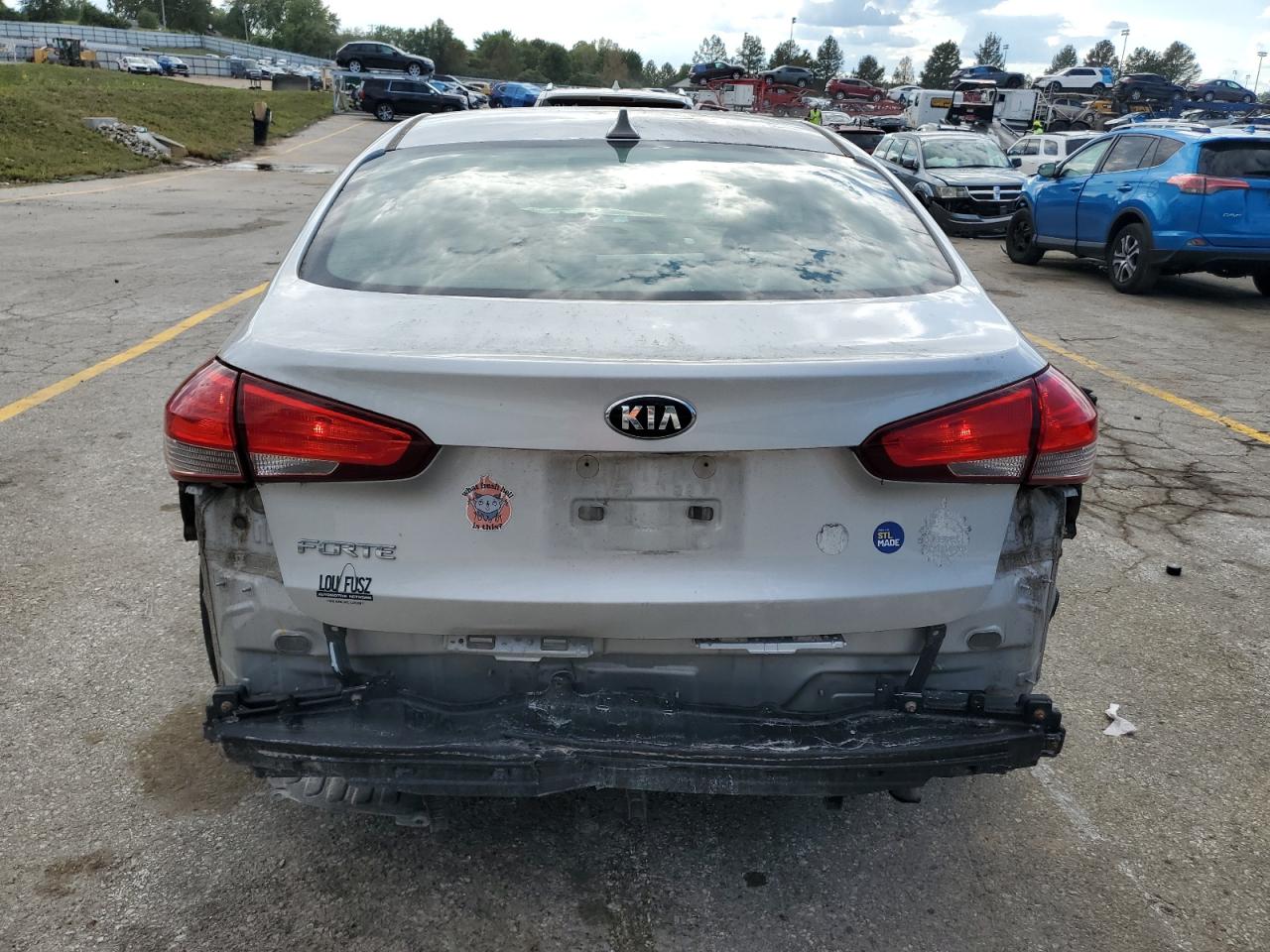 2018 Kia Forte Lx VIN: 3KPFK4A78JE213004 Lot: 73200454